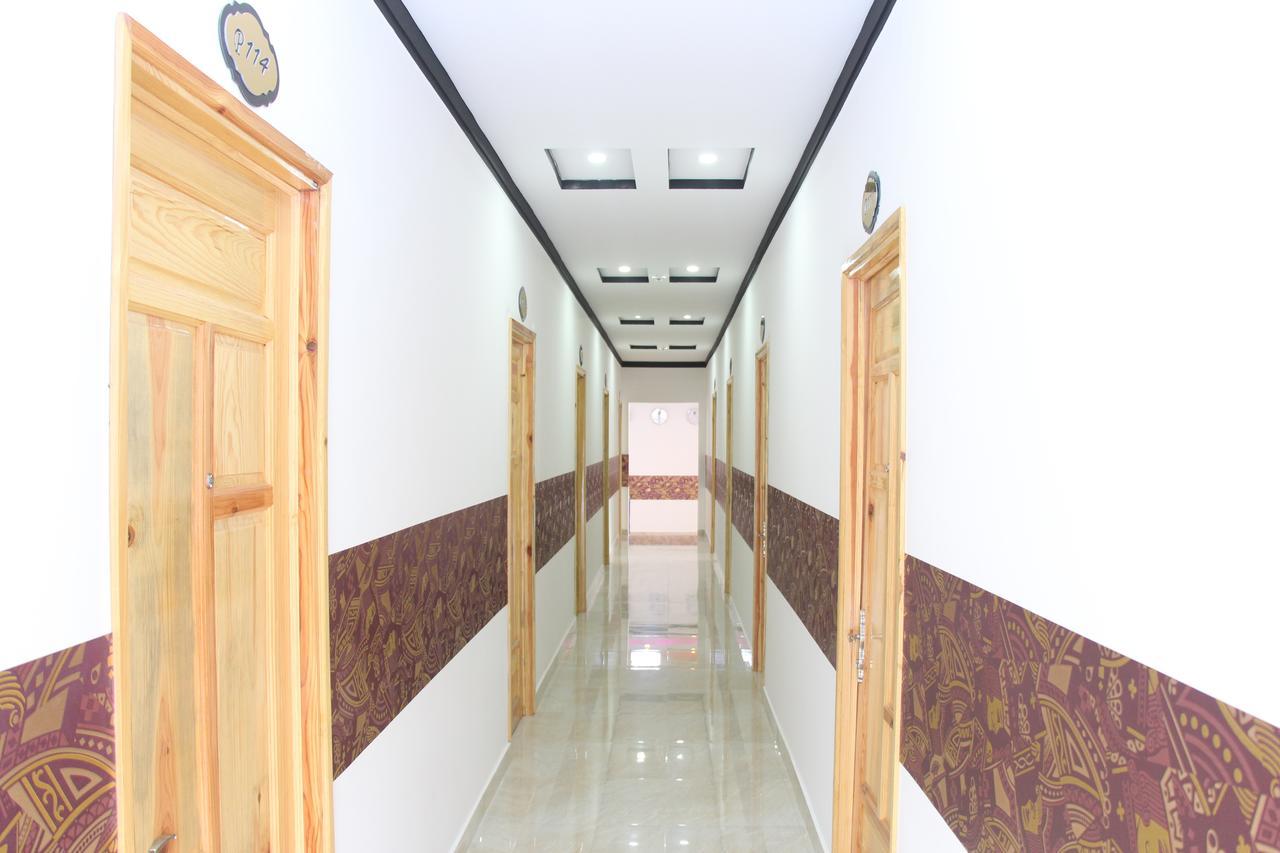 New Gold Hotel Duc Trong Exterior foto